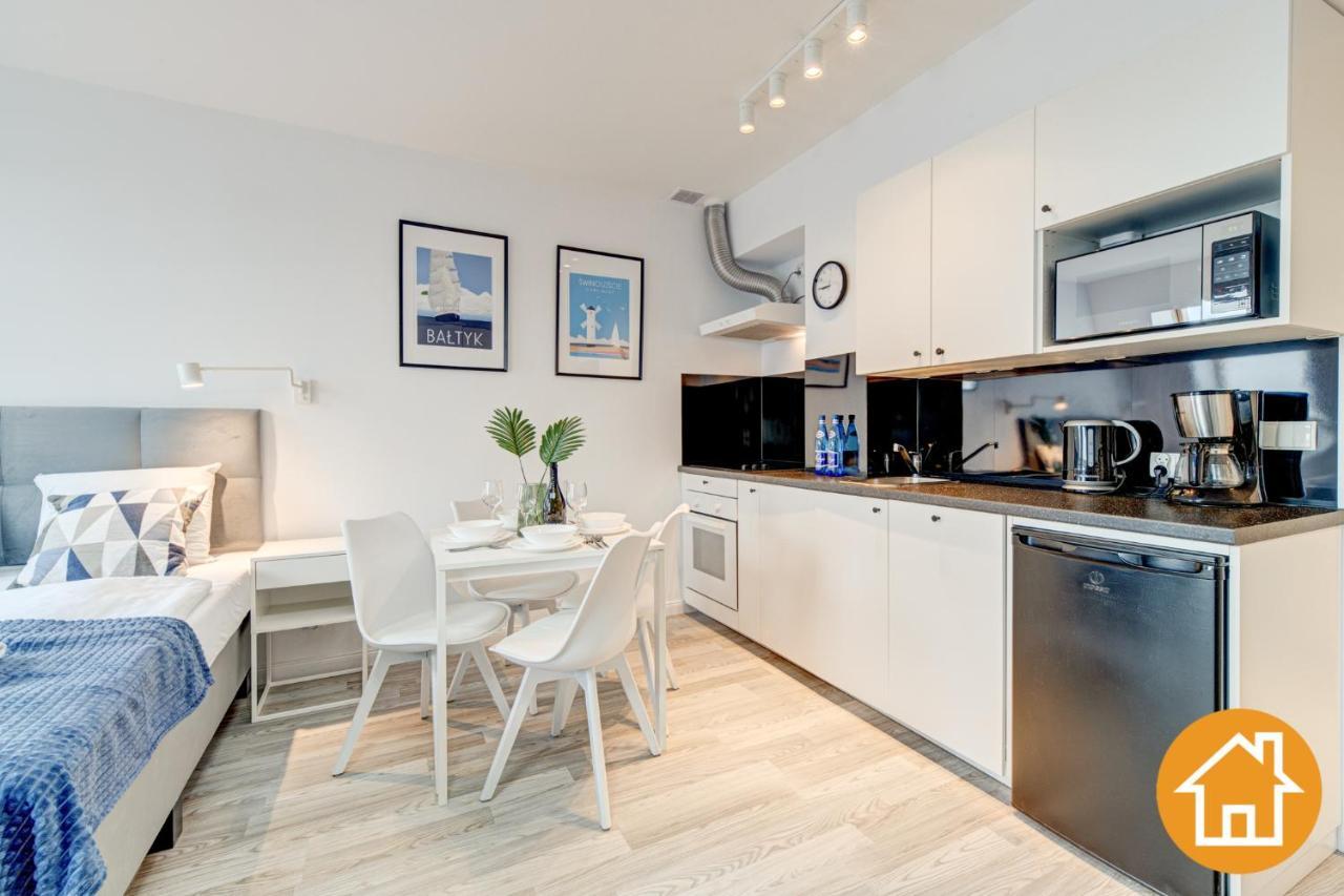 Apartament Debina Z Miejscem Parkingowym Świnoujście Exteriör bild